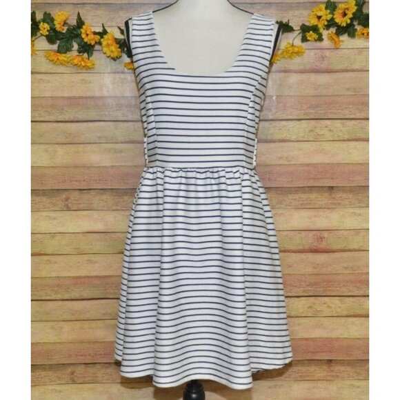 Lauren Conrad Sun Dress Navy Nautical Cross Back Size L Fit & Flare Preppy Lined - Picture 1 of 11